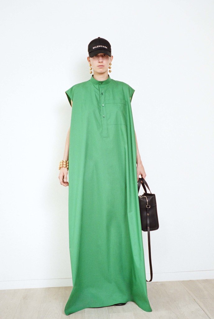 05-balenciaga-resort-2017